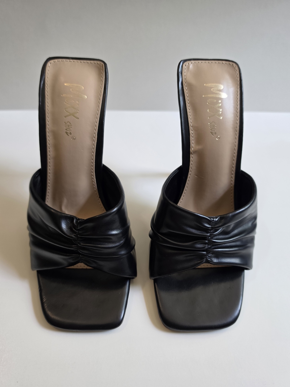 Mixx Shuz Black Ruched Square-Toe Slide Mules